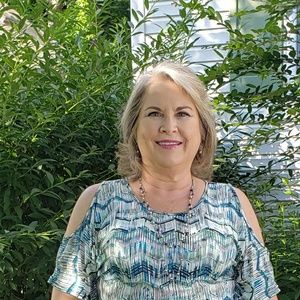 Meet your Posher, Pattie